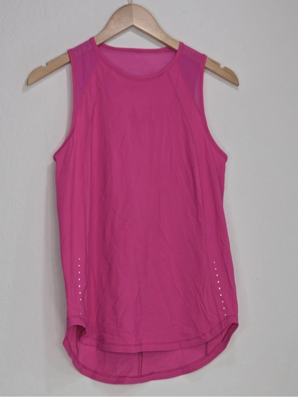 Lululemon Sculpt Tank Classic Fit Hip Length Size 4/6 Sonic Pink SNCP